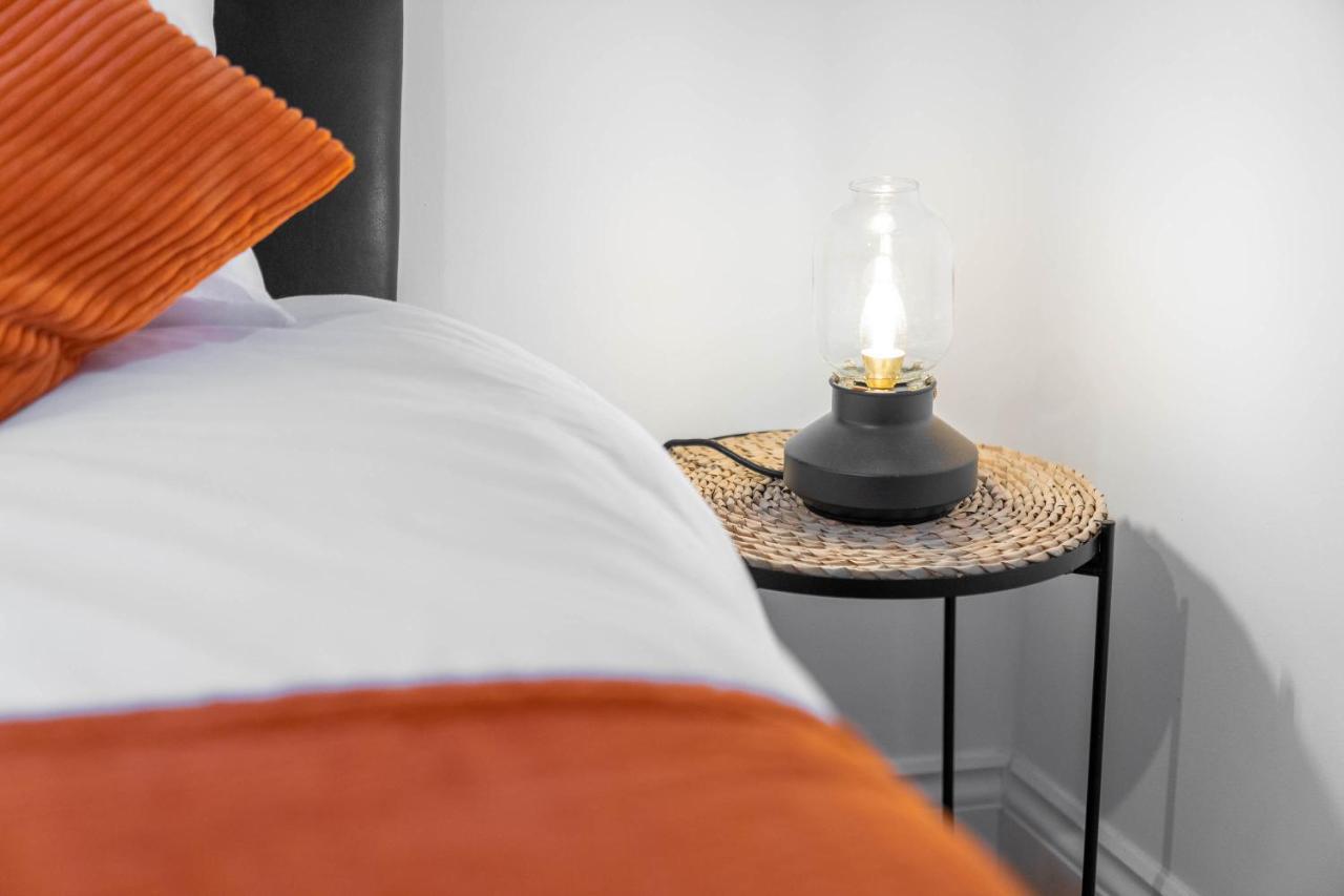 2 Bedroom Loft And Spacious Apt- One Choice Stays- Jq Birmingham Bagian luar foto